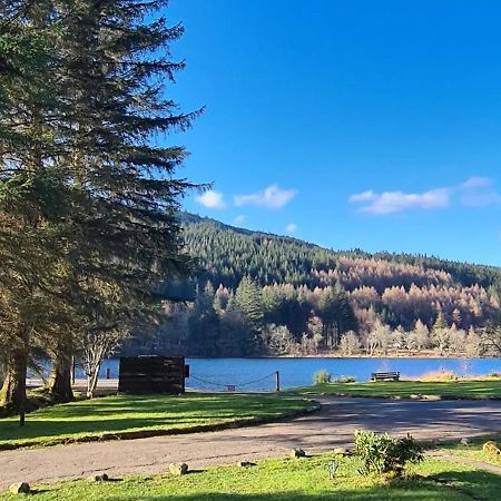 Bonnie Lodge-Lochside Location With Hot Tub Invergarry Dış mekan fotoğraf