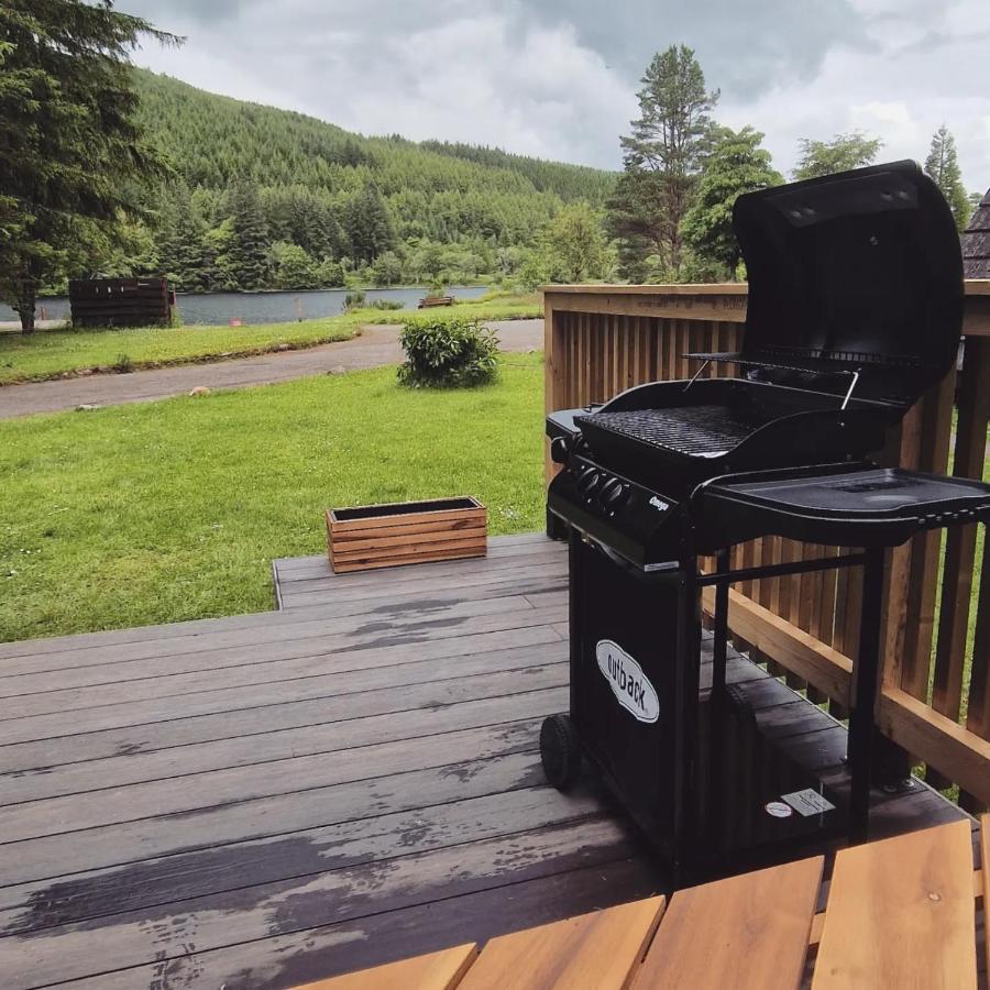 Bonnie Lodge-Lochside Location With Hot Tub Invergarry Dış mekan fotoğraf
